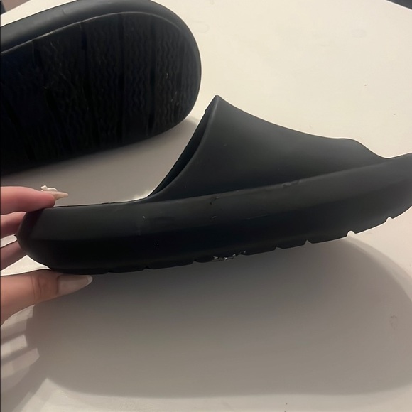 H&M Classic Black Slide Sandals (6.5/7.5) - Picture 3 of 3